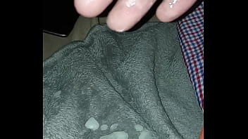 Zohorny123 busting a nut