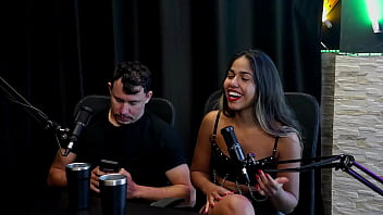 A vadia achou que era uma colab de putaria teve a história com um cantor deram conselho para as pessoas e os fetiches casal kaliente watch sheer red