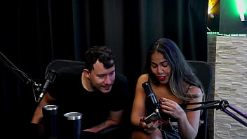 A vadia achou que era uma colab de putaria teve a história com um cantor deram conselho para as pessoas e os fetiches casal kaliente watch sheer red