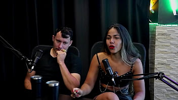 A vadia achou que era uma colab de putaria teve a história com um cantor deram conselho para as pessoas e os fetiches casal kaliente watch sheer red