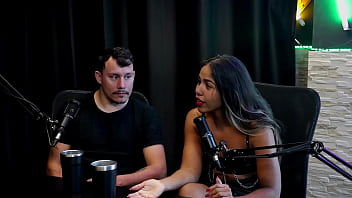 A vadia achou que era uma colab de putaria teve a história com um cantor deram conselho para as pessoas e os fetiches casal kaliente watch sheer red