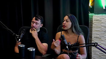 A vadia achou que era uma colab de putaria teve a história com um cantor deram conselho para as pessoas e os fetiches casal kaliente watch sheer red