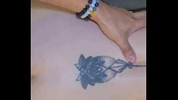 Um cuzinho rosinha pra fuder e encher de leitinho