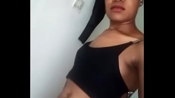 Ugandan babe showing her body
