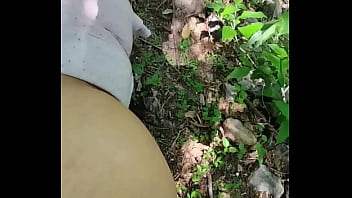 Un rapidin en el parque cuando habia pocas personas