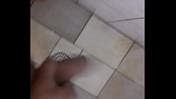 Masturba no chuveiro