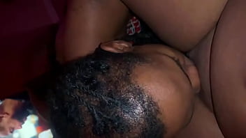 Eatting that cat like he never ate before