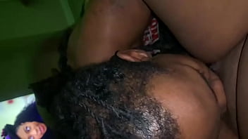 Eatting that cat like he never ate before