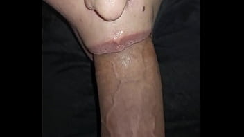 Nadie se puede enterar todos los días le mamo la polla a mi hermanastro