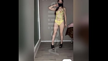 La dernière en jaune mais pour une fois un body que j’aime beaucoup