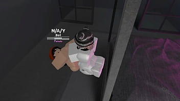 Me follo al robot de mi novia en este juego