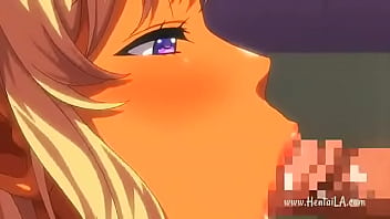 Rubia con grandes tetas hace feliz a su compañero de clase