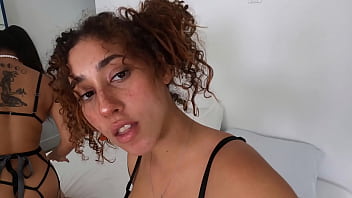 Ebony sluts threesome with sexy asses maya and kira