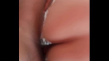 Pulando na minha rola