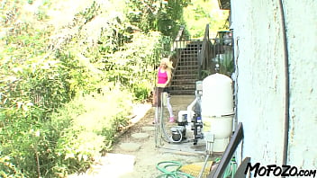 Gamer is fucking a blonde college student