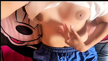 Chica tímida latina seducida y follada duro