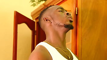 Une fois de plus j'ai trouvé une occasion pour embarquer les deux donzelles Une fois de plus j'ai trouvé une occasion pour embarquer les deux donzelles