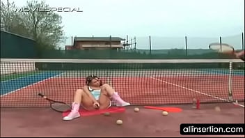 Teen Minx Doldoing Twat Gets Licked And Fingered thumbnail