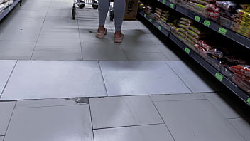 Gostosa fitness da academia