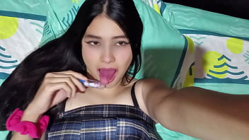 Mi novia tiene unas tetas grandes y hermosas