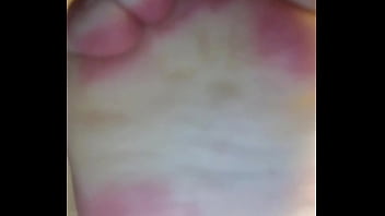 Gostosa dançando até ficar nua e gozar parte 3