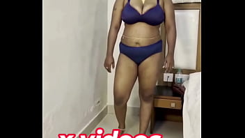 Hindi aunty remove bra open boobs