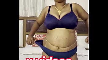 Hindi aunty remove bra open boobs