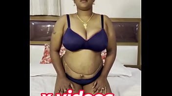 Hindi aunty remove bra open boobs