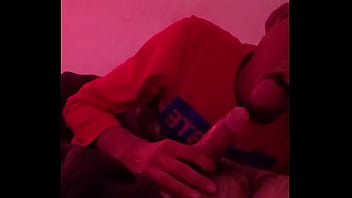 Oral Por La Mañana Tragando Leche thumbnail