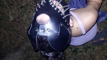 O tesao era tantanto que fudemos no parque publico