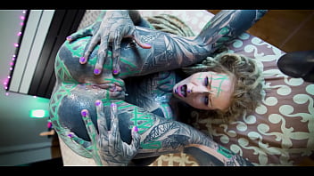 Inked babe craves anal gaping and messy cumplay