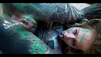 Inked babe craves anal gaping and messy cumplay
