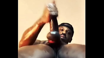 Micheal 2 big for these lil niccas