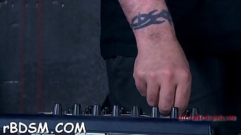 Demeaning a lusty bawdy cleft