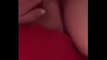 Ex girlfriend fingers herself on cam