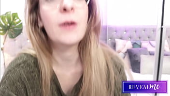 Revealme italian milf's intense dildo sucking ass fingering & explosive dildo ride