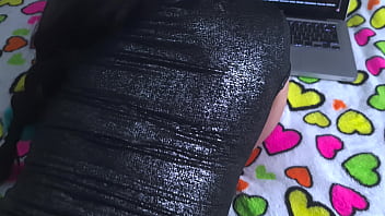 Vídeo de verificación para la red de videos de xvideos