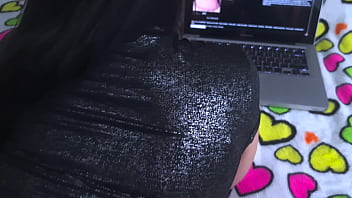 Vídeo de verificación para la red de videos de xvideos