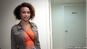 Raven wants to try out the glory hole