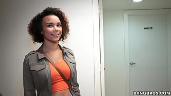 Raven wants to try out the glory hole