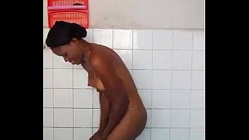 Yct girl sasha having a bath