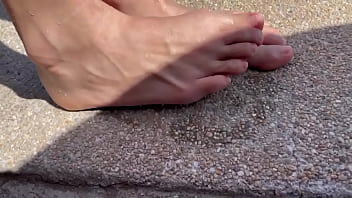 Feet feet feeeeeeeet