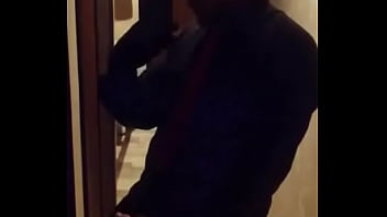 Macho Caliente thumbnail