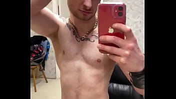 #kinkysirius make fresh haircut and after that was barber’s blowjob in leather