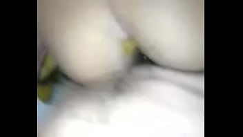 Morena rabuda dando 02