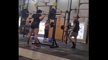 Seja mais forte que suas desculpas #crossfit #agachaquecresce #crossfitgirls