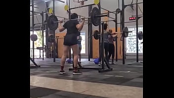 Seja mais forte que suas desculpas #crossfit #agachaquecresce #crossfitgirls