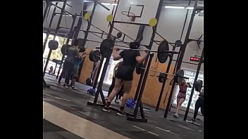 Seja mais forte que suas desculpas #crossfit #agachaquecresce #crossfitgirls