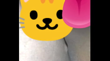 Hitting her with the slow vibe