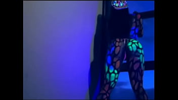 Vid 31140822 060045 800